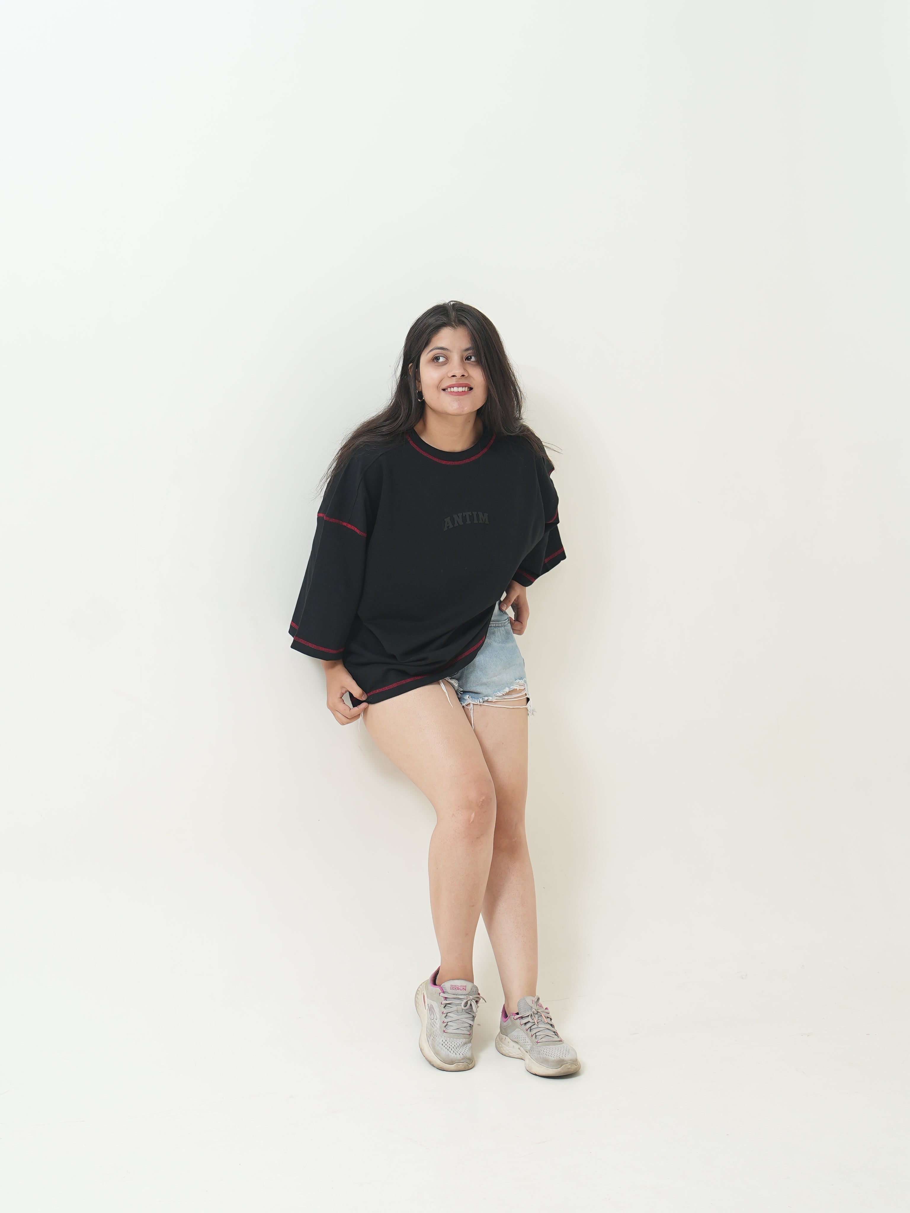 Antim Contrast Stitch Boxy Tee