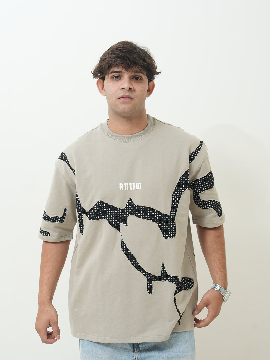Antim Abstract Pattern Oversized Tee